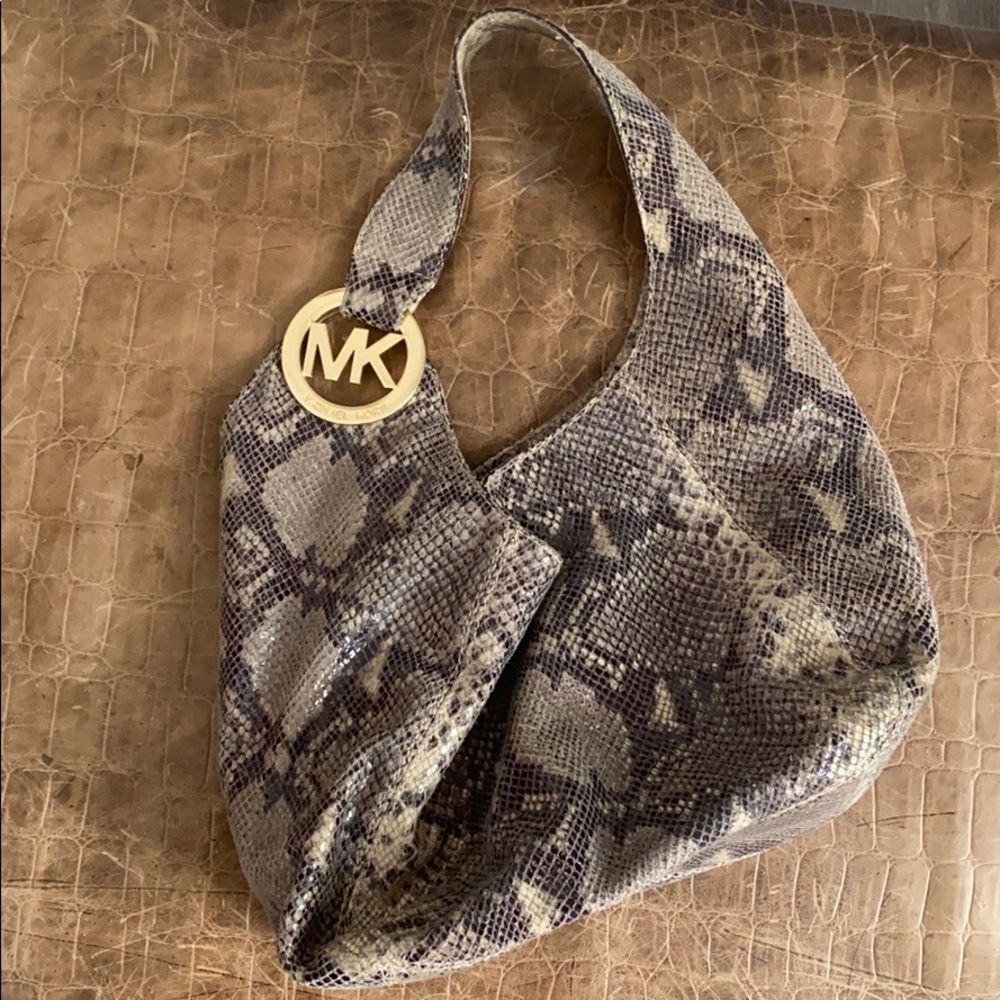 Micheal Kors Bag 🐍